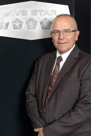 Mike Thomas Directeur des ventes